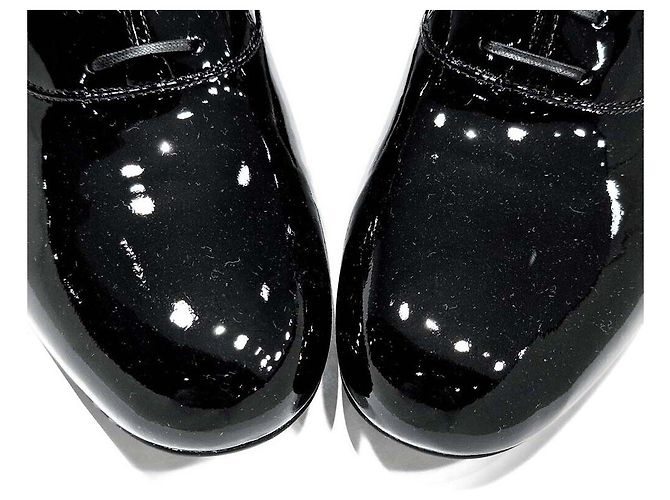 Prada Lacklederschuhe Schwarz - Ansicht 4