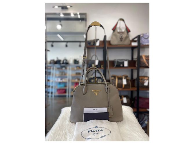 Prada Borsa Tote Vitello Daino Grigio chiaro Marrone - vista 7