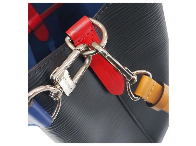 Louis Vuitton Borsa Tote e Borsa a Spalla Noe BB Épi Black Saffron Yellow Nero - vista 7