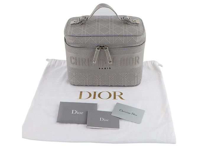 Dior Tote Bag Vanity da Viaggio con Ricamo Cannage Marrone - vista 8