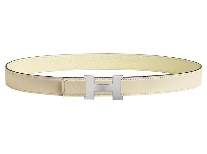 Hermès Correa Reversible de Cuero Mini Constance Dorado - vista 4