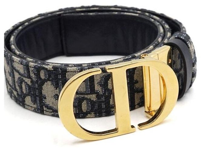 Dior Cinturón reversible Montaigne con hebilla dorada Unisex - vista 3