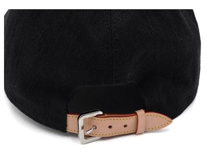 Louis Vuitton Cappellino da baseball Monogram Essentials da uomo Nero - vista 6