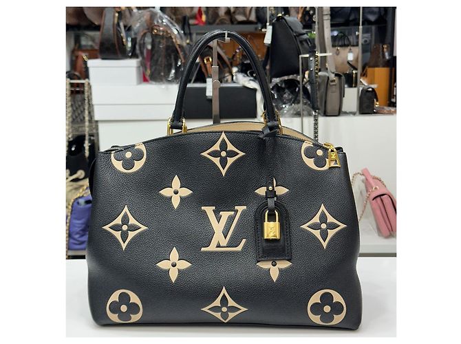Louis Vuitton Borsa a Spalla Graffiti Palet Emprinte Nero - vista 3