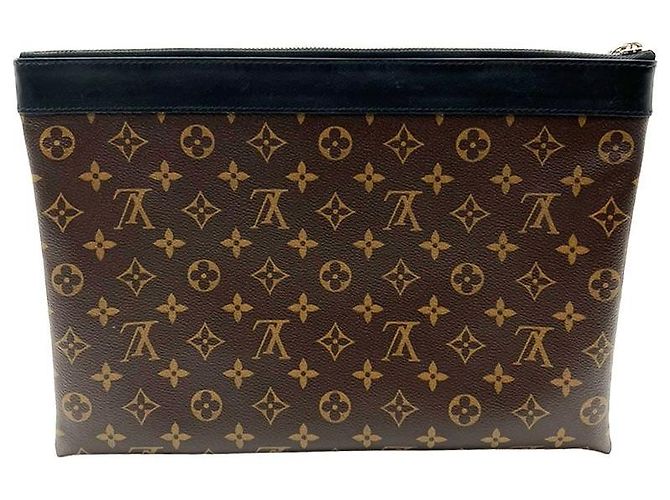 Louis Vuitton Pochette Discovery Monogram Macassar GM Clutch Multicolore - vista 4