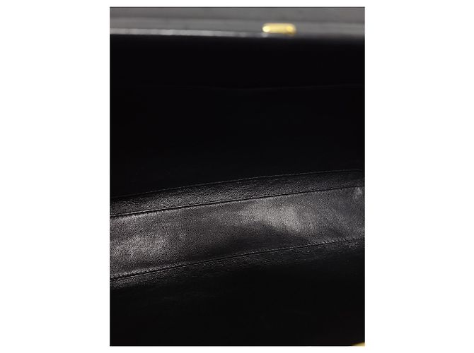 Chanel Borsa a tracolla Generation in agnello nero con cuciture Wild Gold trapuntata - vista 6