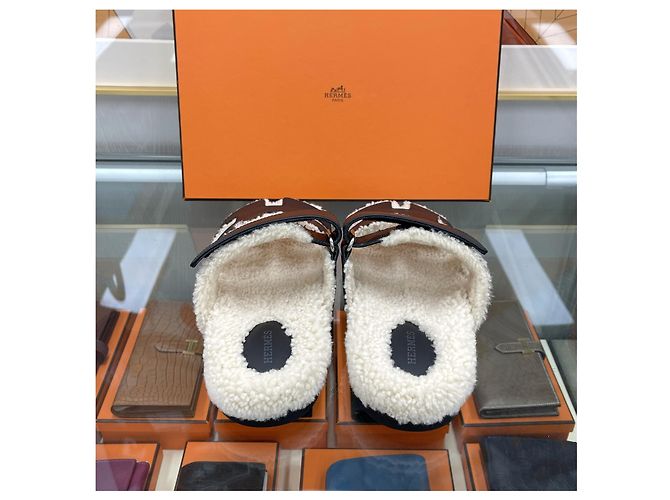Hermès Sandali Cipre in shearling nero Multicolore - vista 5