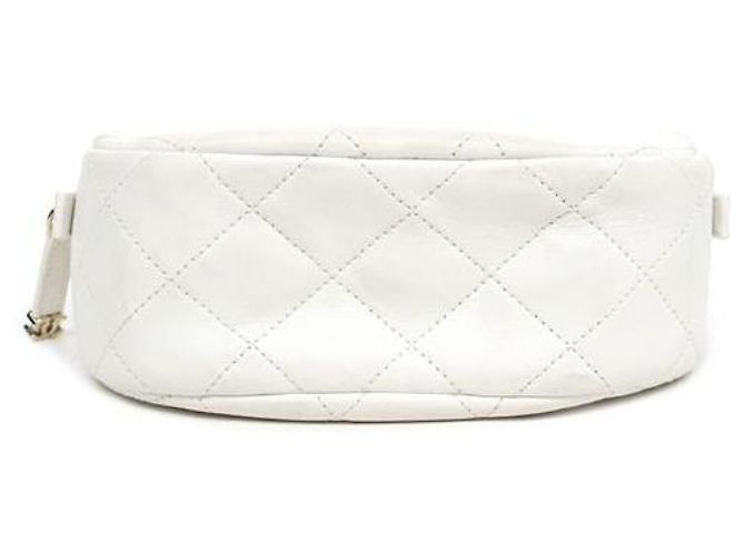 Chanel Borsa a tracolla bianca con borchie e catena Bianco - vista 4
