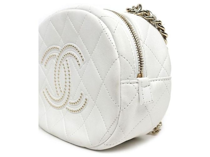 Chanel Borsa a tracolla bianca con borchie e catena Bianco - vista 6