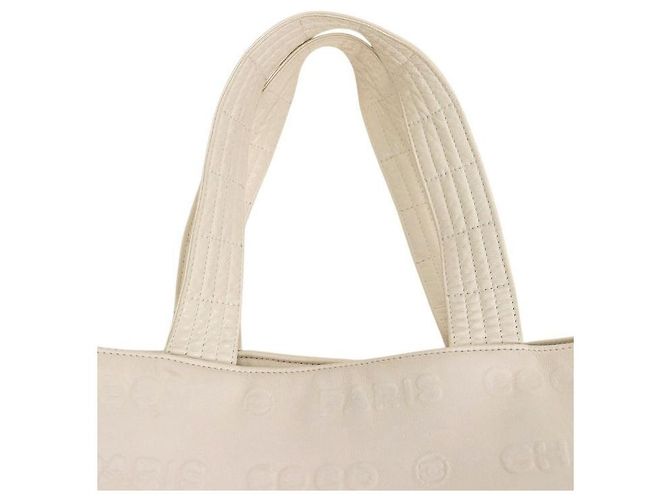 Chanel Borsa a tracolla Unlimited Rue Cambon goffrata beige - vista 10