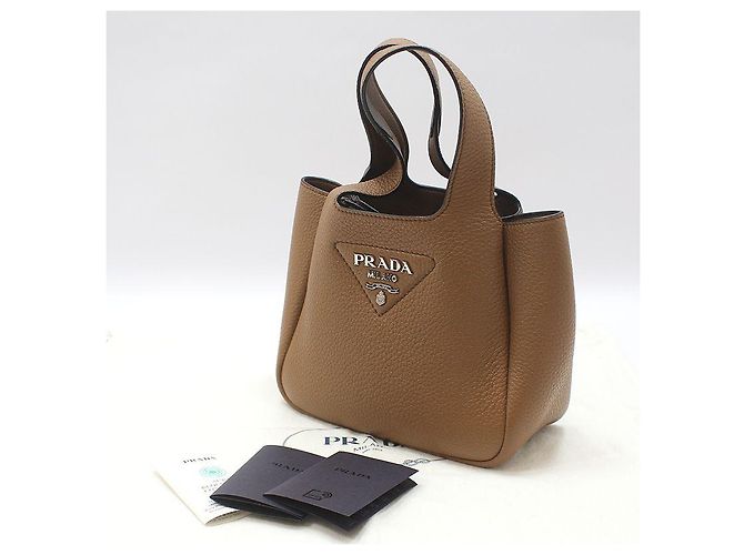 Prada Mini borsa tote in Vitello Daino marrone - vista 2