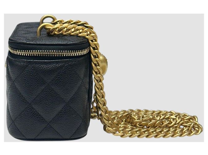 Chanel Vanity Square Caviar Heartball Black Nero - vista 3