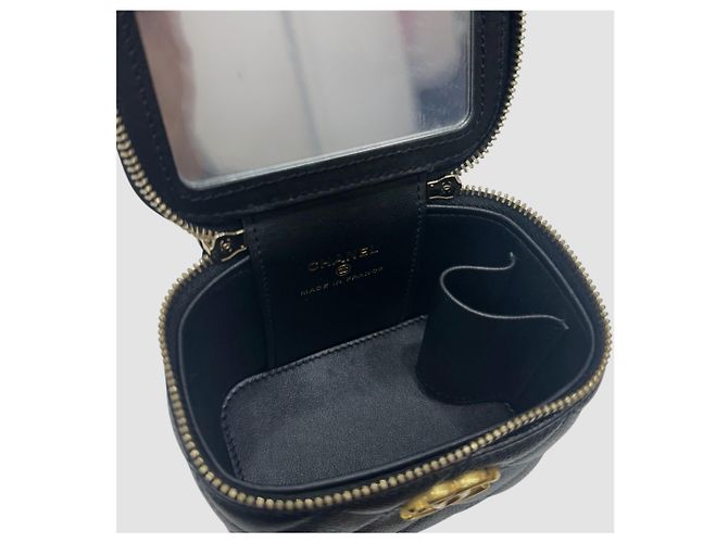 Chanel Vanity Square Caviar Heartball Black Nero - vista 6