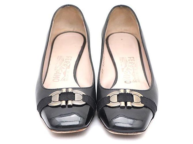 Salvatore Ferragamo Tacones de cuero Gancini patentado Negro - vista 2