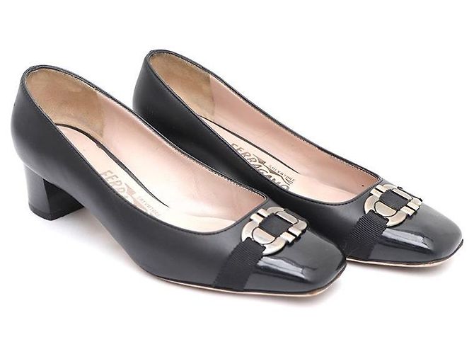 Salvatore Ferragamo Tacones de cuero Gancini patentado Negro - vista 3