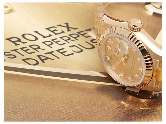 Rolex Orologio Datejust da donna in oro con quadrante in oro e dieci diamanti originali D'oro - vista 19