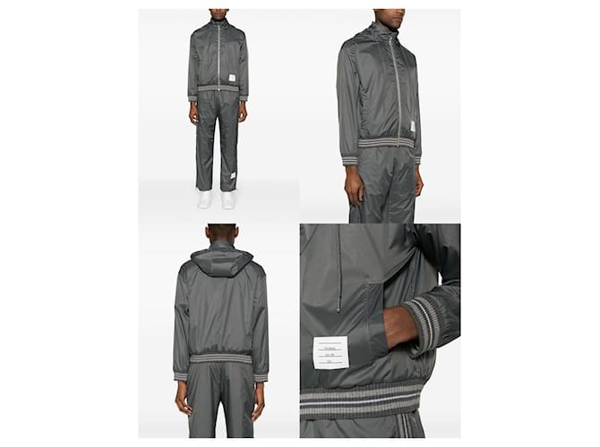 Thom Browne Last No-Margin Ripstop Wind Jacket Black - view 4