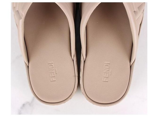 Fendi Sandali e pantofole in pelle Napa Arancione - vista 5