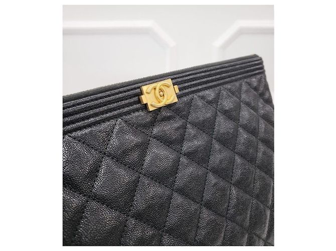 Chanel Clutch Boy Gold New Medium Gold Series D'oro - vista 4