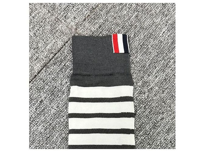 Thom Browne Leichte Baumwollsocken mit mittlerem Schaft Dunkelgrau Braun - Ansicht 4