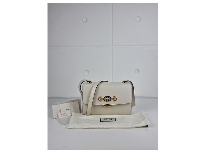 Gucci Borsa a Spalla Jumi Small Crossbody Bianco - vista 2