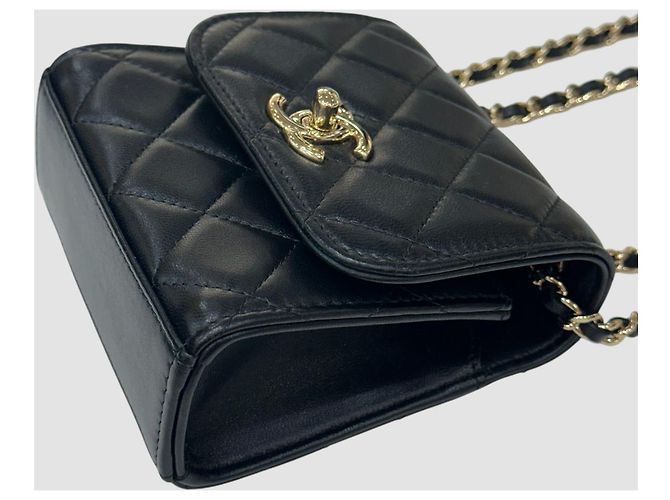 Chanel Mini borsa a catena Trendy CC in agnello nero e oro - vista 4