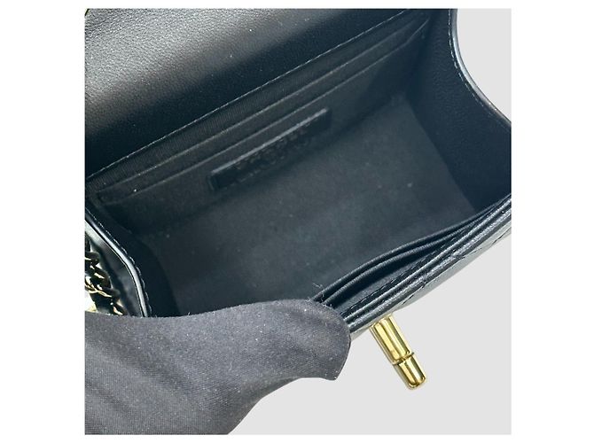 Chanel Mini borsa a catena Trendy CC in agnello nero e oro - vista 8