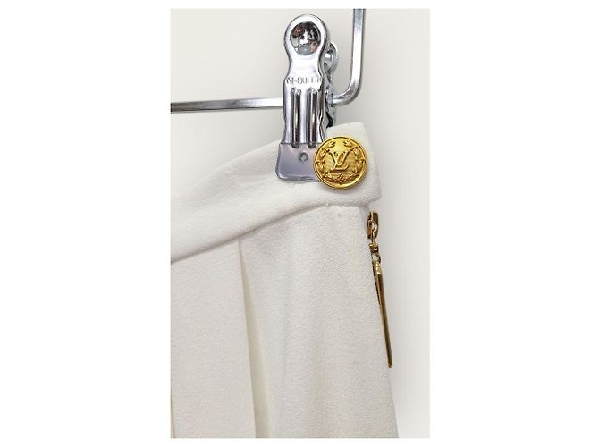 Louis Vuitton Weißer Tailored Tennis Midirock mit Goldtönen - Ansicht 4