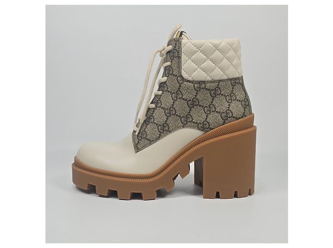 Gucci Stivaletti con lacci in pelle GG Supreme con tacco da donna - vista 5