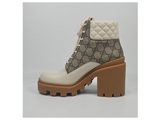 Gucci Stivaletti con lacci in pelle GG Supreme con tacco da donna - vista 7