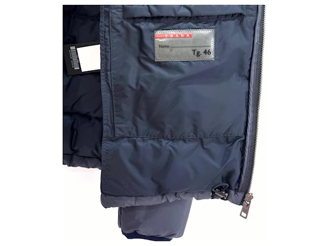 Prada Giacca imbottita con cappuccio e logo Triangle Blu - vista 9