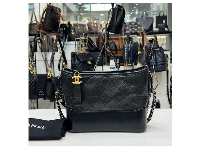 Chanel Borsa Hobo Gabrielle Medium Black Series Nero - vista 3