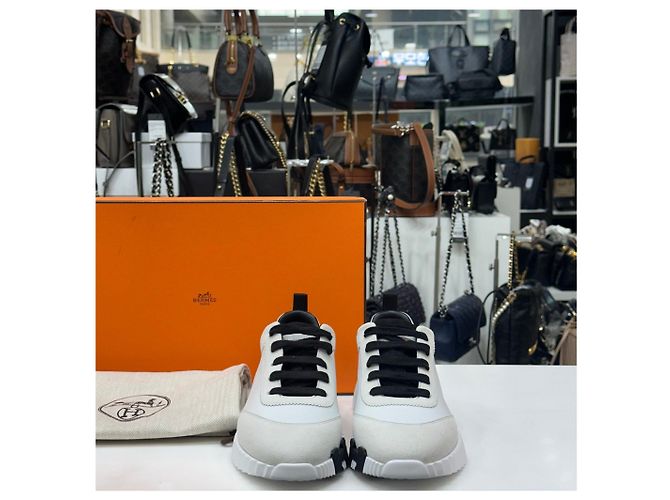 Hermès Bouncing Sneakers Blanc White Leather Black - vue 3