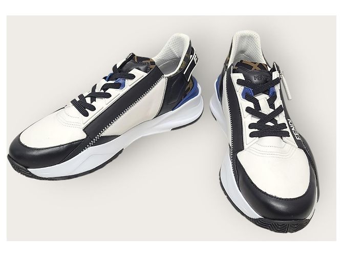Fendi Sneakers Flow in pelle nera e jacquard FF marrone Nero - vista 3