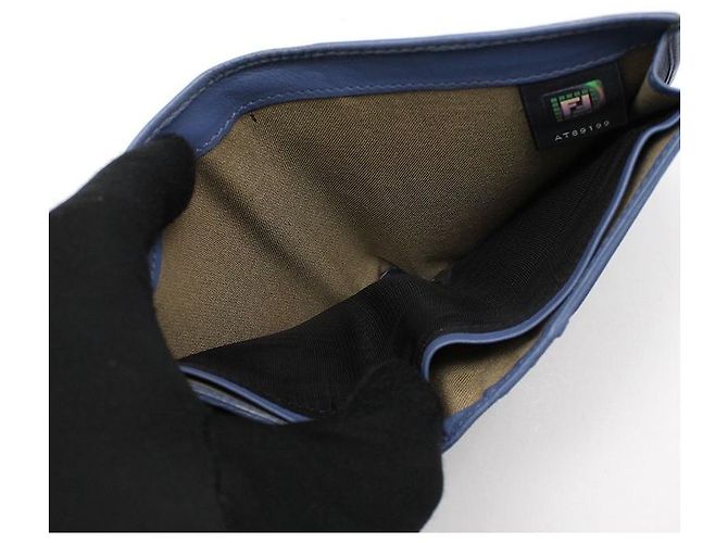 Fendi Blauer Bifold-Geldbeutel aus Leder - Ansicht 8