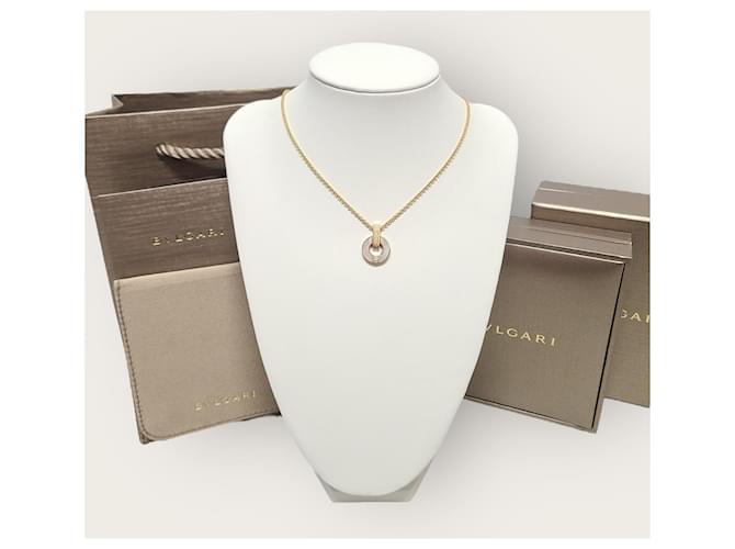 Bulgari Collana traforata in oro rosa, madreperla e diamanti - vista 6