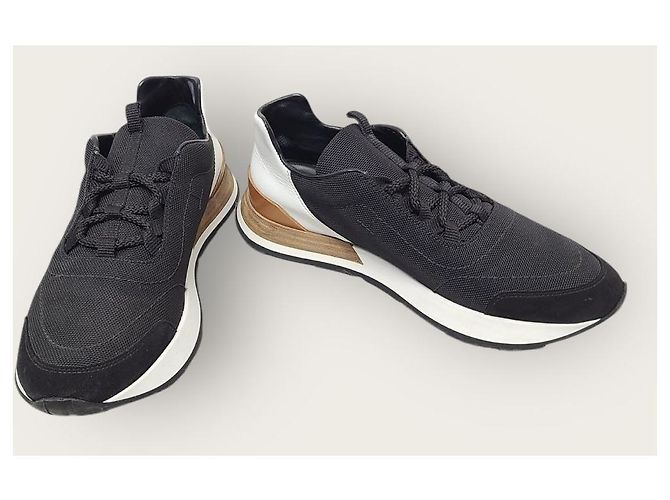 Hermès Tênis de malha pretos Miles - vista 4