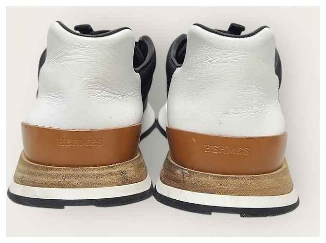 Hermès Tênis de malha pretos Miles - vista 7