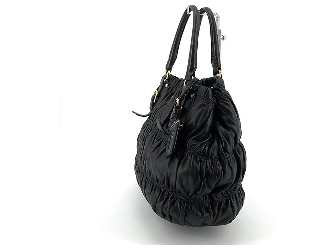 Prada Borsa a Spalla e Tote in Nappa Gauffre Nero - vista 3