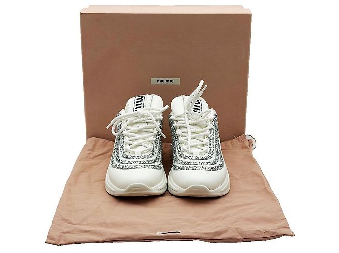 Miu Miu Sneakers in pelle bianca e cristalli Bianco - vista 3