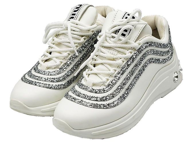 Miu Miu Sneakers in pelle bianca e cristalli Bianco - vista 4