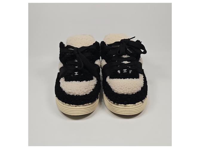 Chanel Shearling-Sneaker Mehrfarben - Ansicht 3