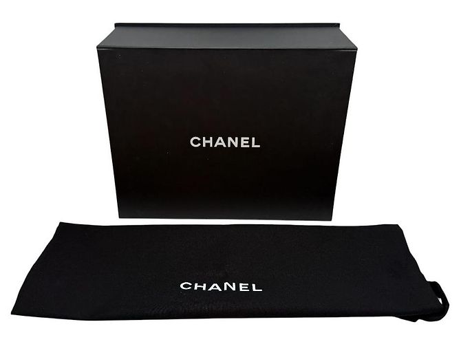 Chanel Bolso Large Flap Black Interior Chip Negro - vista 9