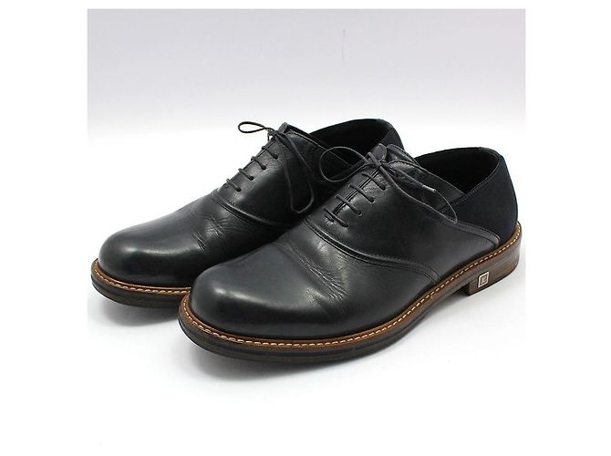 Louis Vuitton Schwarze Schnürschuhe aus Leder mit Bändern - Ansicht 2