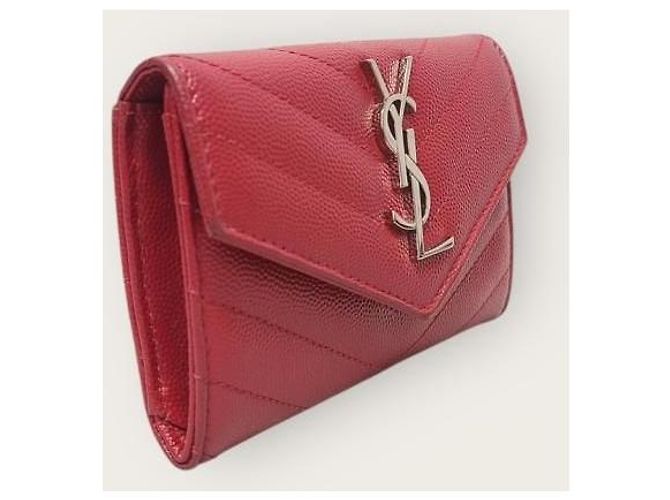 Saint Laurent Piccolo portafoglio matelassé rosso con monogramma e finiture argentate - vista 3