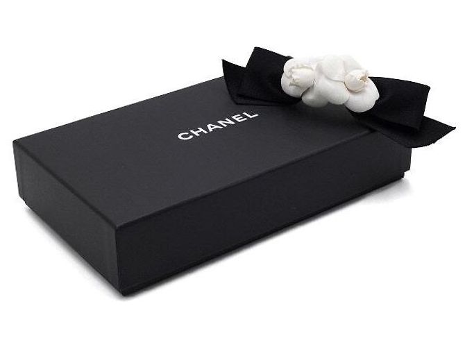 Chanel Vintage weiße Kamelie Haarspange - Ansicht 7