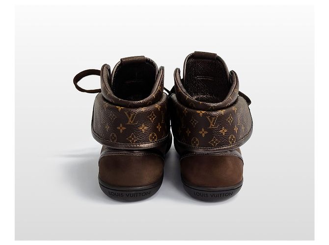 Louis Vuitton Sneaker Brea Foldover da donna Marrone - vista 15