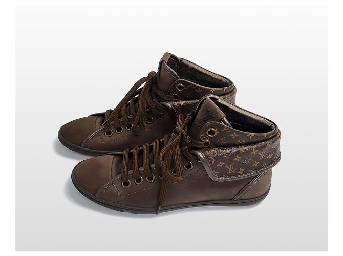 Louis Vuitton Sneaker Brea Foldover da donna Marrone - vista 3