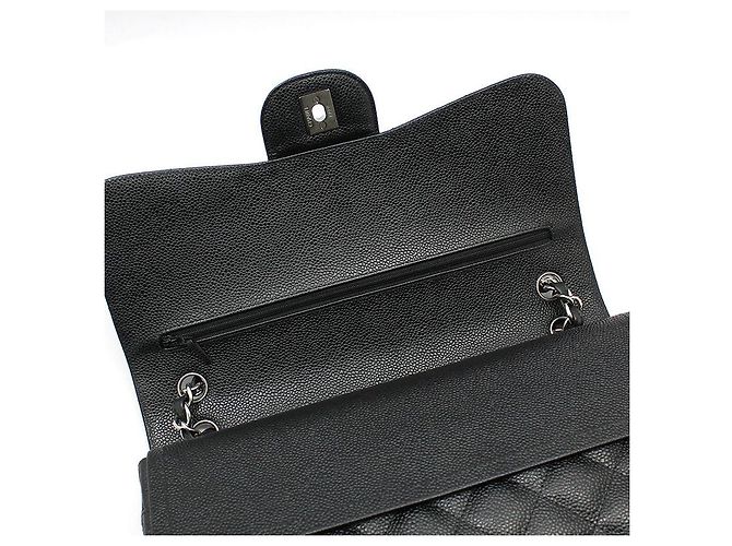 Chanel Borsa a Spalla Classic Jumbo Large Silver-Tone Black Caviar Nero - vista 6