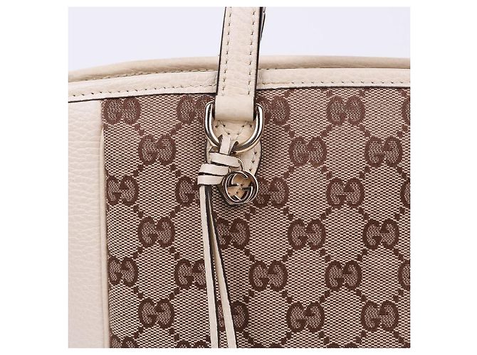 Gucci Piccola borsa a tracolla con zip in tessuto GG bianco - vista 2